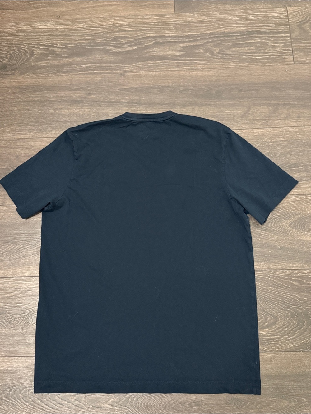 Apple Employee Logo T-Shirt - Picture 3 of 3
